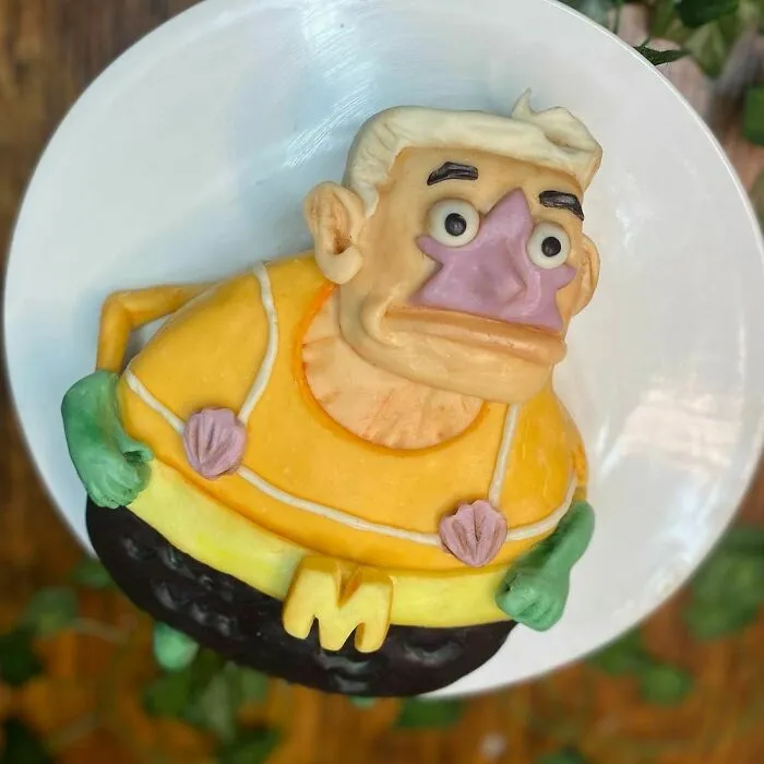 30 Cakes That Range From Cute To Unsettling By BakingThursdays