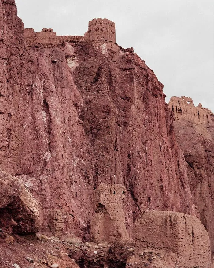 I Spend 15 Days In The Most Dangerous Country In The World. Spoiler Alert: It's Not (107 Pics)