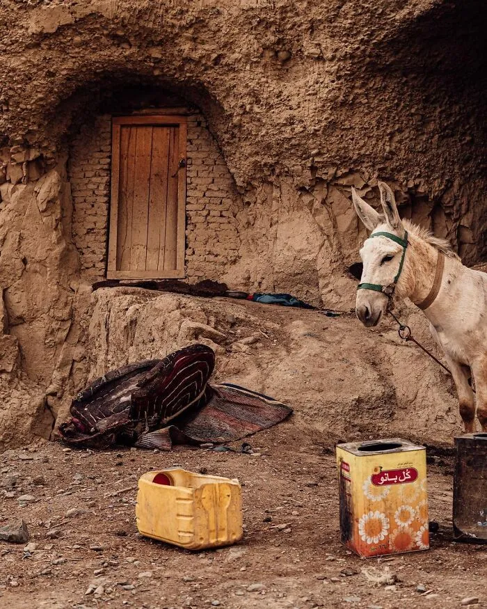 I Spend 15 Days In The Most Dangerous Country In The World. Spoiler Alert: It's Not (107 Pics)