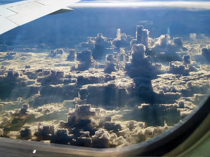 Designers Were Challenged To Photoshop Clouds To Look Like Something Else, And They Delivered (71 Pics)