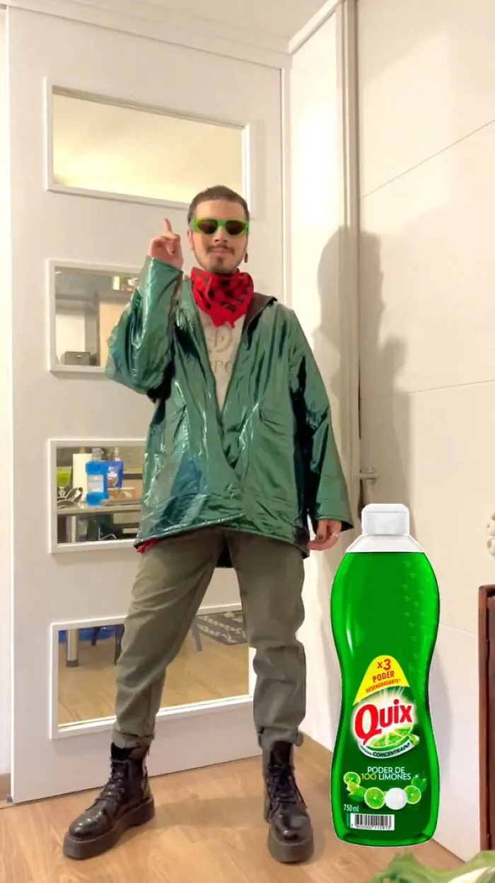 This Designer Goes Viral For Creating Outfits Based On Foods, Drinks, And Cleaning Products (16 Pics)
