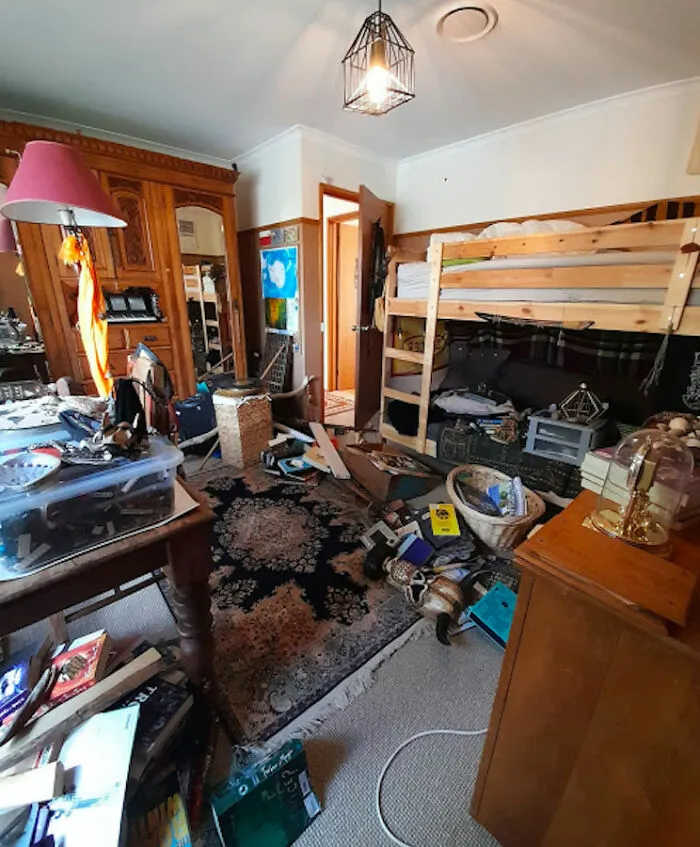 So My Rooms Kinda Messy