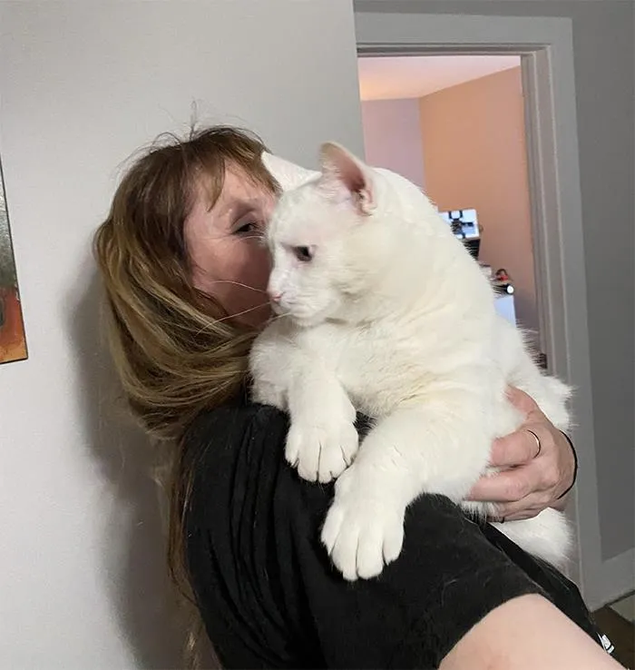 I Was Told To Share This Pic Of Mr Puddly Here