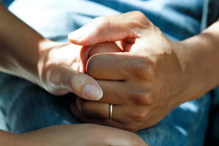 20 Historias de médicos que comparten lo que sucedió cuando diagnosticaron con Covid-19 a negacionistas