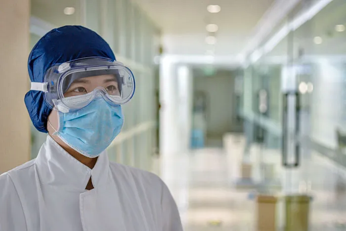 20 Historias de médicos que comparten lo que sucedió cuando diagnosticaron con Covid-19 a negacionistas