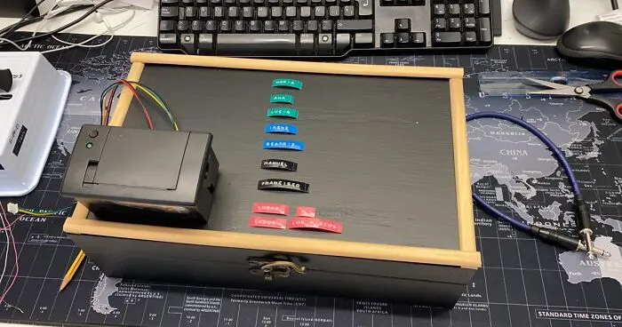 Man Builds A Communication Device For His Grandma That's Easier To Use Than A Phone, Goes Viral