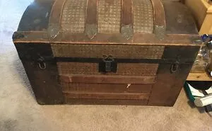"What’s The Oldest Item Or Piece Of Furniture In Your House": 35 Oldest Items Shared By Our Community