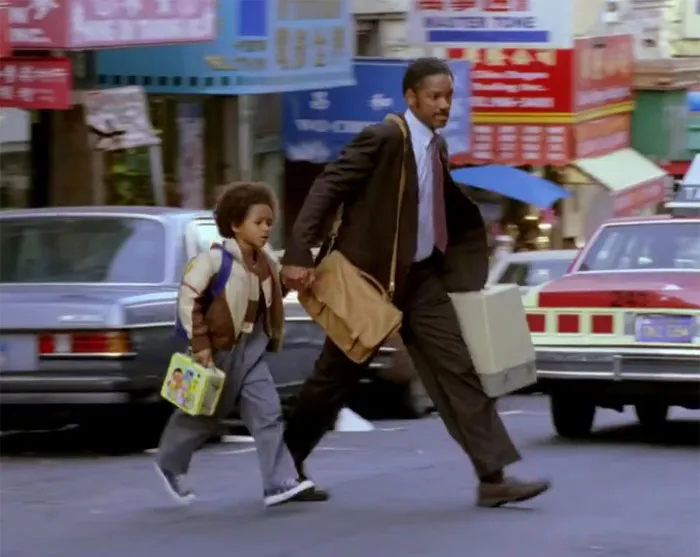 Will Smith y su hijo Jaden interpretaron a Christopher Gardner Jr. y Chris Gardner en En Busca de la Felicidad (2006)