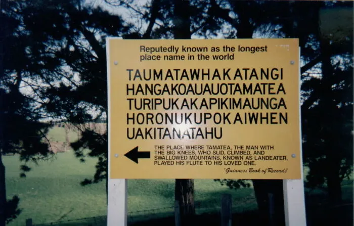 Taumatawhakatangihangakoauauotamateaturipukakapikimaungahoronukupokaiwhenuakitanatahu