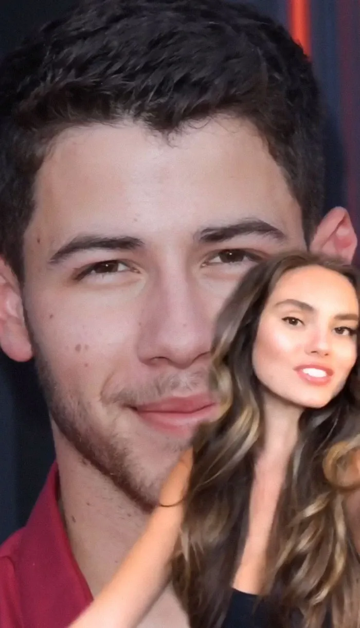Nick Jonas - Descrito por una camarera