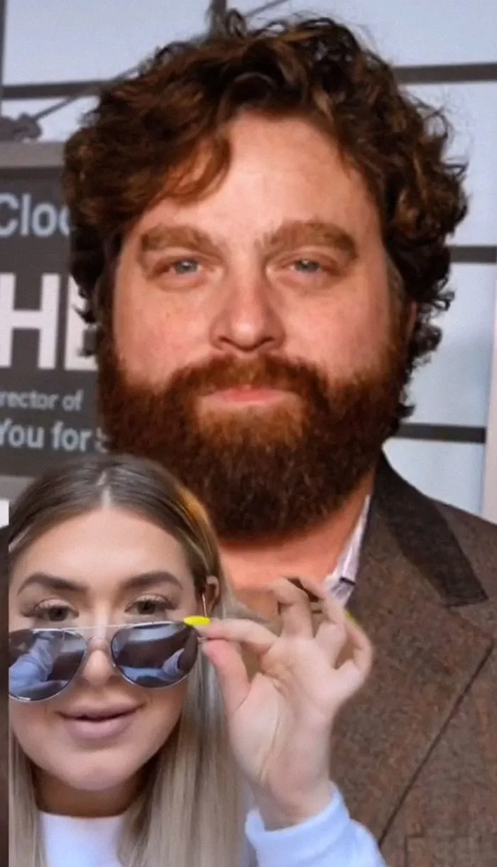 Zach Galifianakis - Descrito por una empleada de una Apple Store