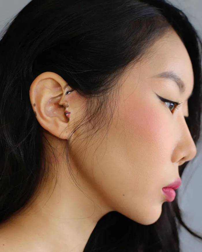 Korean Artist Goes Viral For Transforming Herself Into Mind-Bending Optical Illusions Without Any Photoshop (32 New Pics)