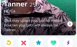 50 Tinder Bios You'll Love If A Great Sense Of Humor Is What You're Looking For (New Pics)