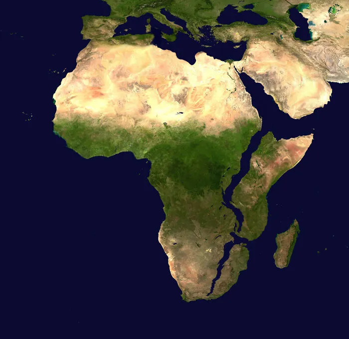 África, 10 millones de años después. (Basado en predicciones y datos actuales)