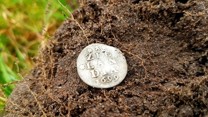 Plata de hace 320 años, en Holanda