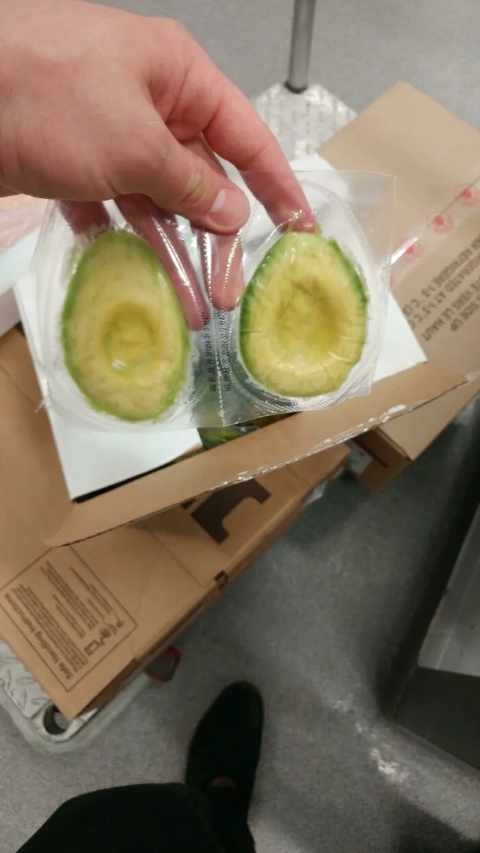 Estos aguacates pelados y envueltos en plástico
