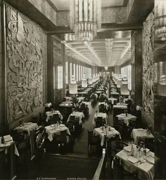Interior Of The Ss Normandie. 1935 -1942. Destroyed In An Accidental Fire During Refurbishment For Military Service