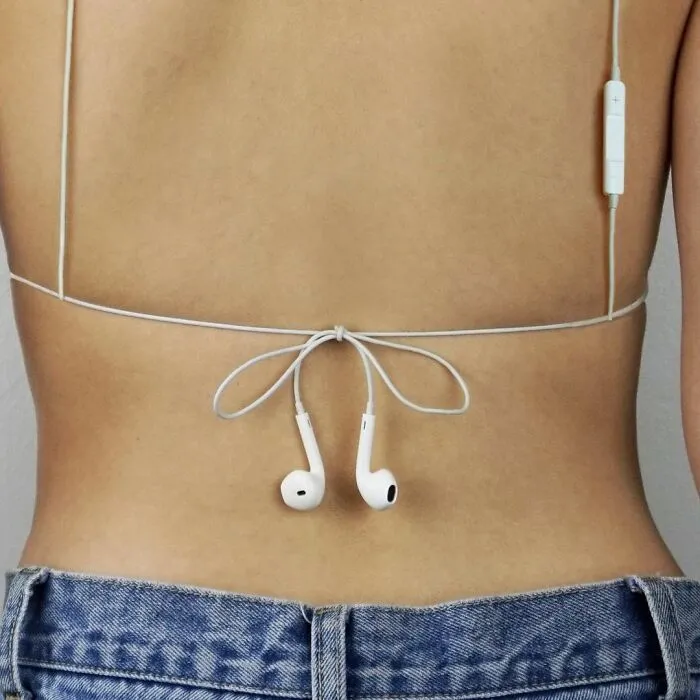 30 Style Accessories Made From The Most Random Stuff You Can Find In Your Home By This Canadian Artist