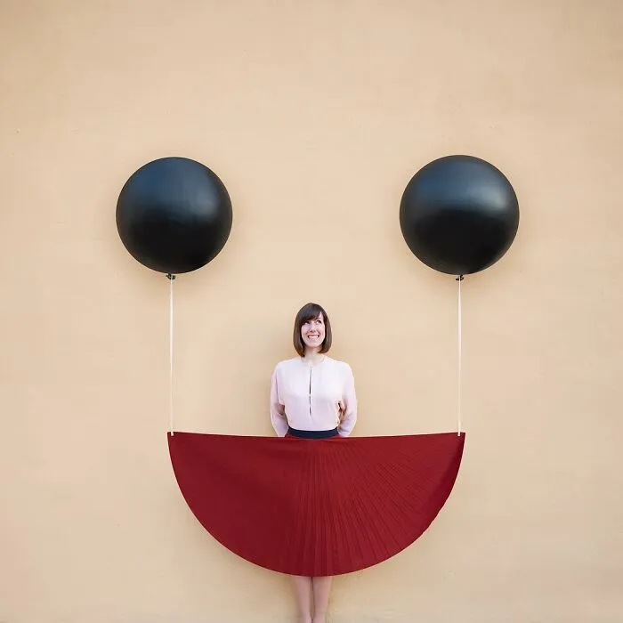 30 Shots Combining Perfectly Executed Poses And Interactions With Architecture By A Photography Duo Couple