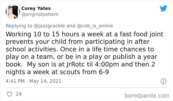 Burger King Posts A Sign Asking Parents Of 14 And 15 Year Olds To Let Them Apply For Jobs And People Are Outraged
