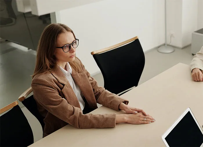 Estas 18 mujeres comparten las preguntas personales más extrañas que les han hecho en entrevistas de trabajo