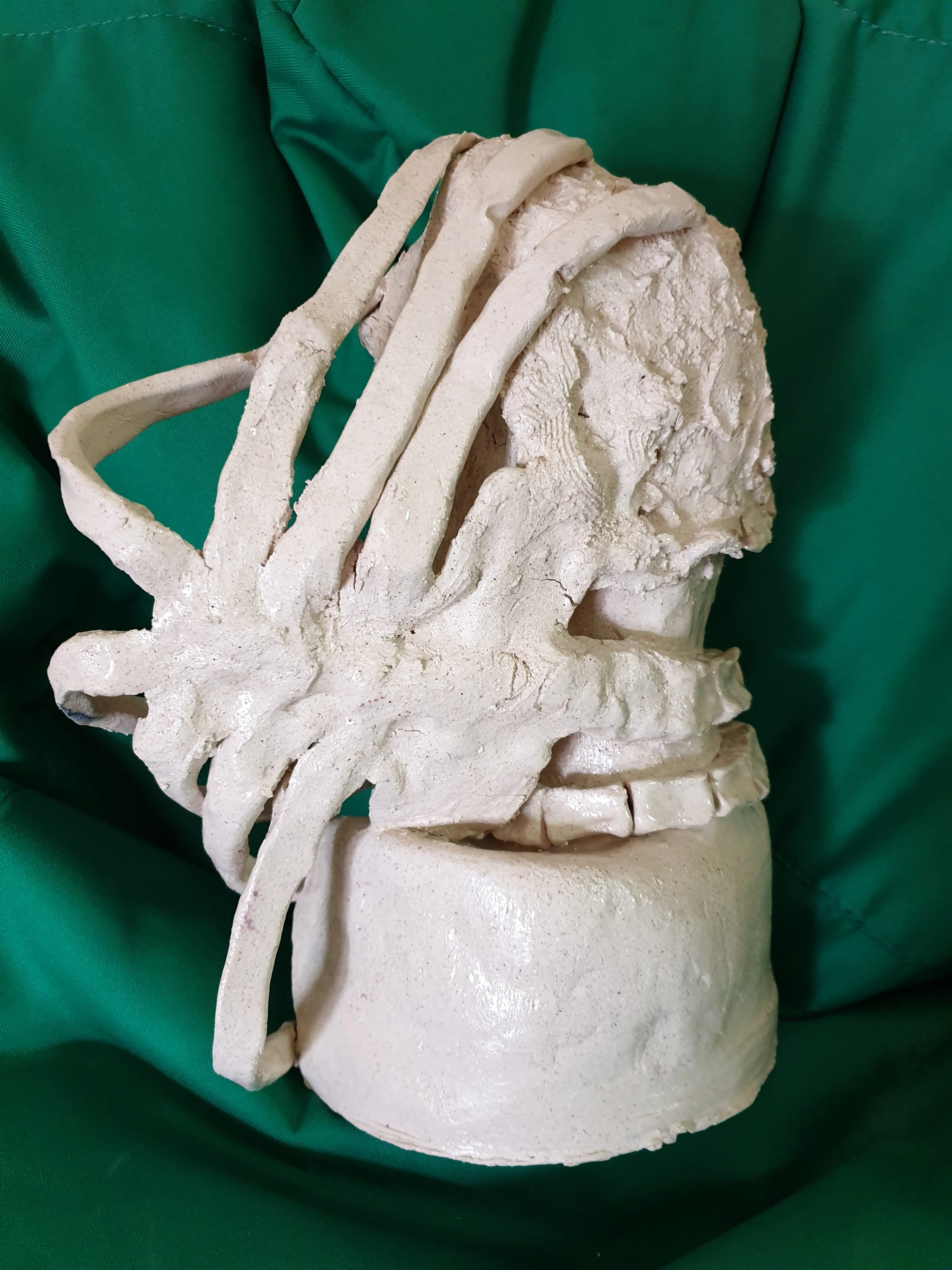 I've Sculpted Epic Battle Between Salvador Dali And Alien