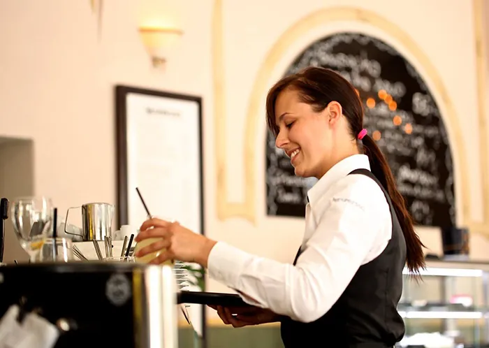 20 Historias terribles de usuarios sobre clientes infernales que han tenido