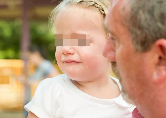 Babysitters Are Sharing The Darkest Secrets They've Uncovered While Working For Seemingly Normal Families (30 Stories)