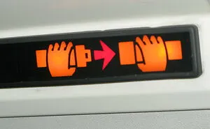 Flight Attendants And Pilots In This Online Group Share 33 Things Passengers Do That Annoy Them