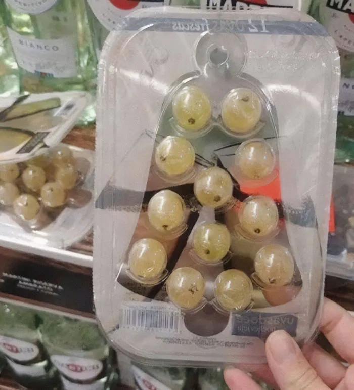 Looks Like Some People Are Still Grapeling With Their New Year's Resolutions