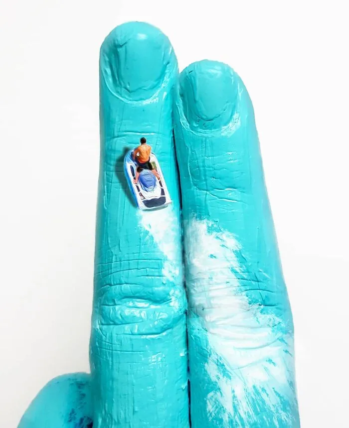 Artist Uses Her Hands As A Canvas To Show Her Hidden Worlds (39 Pics)