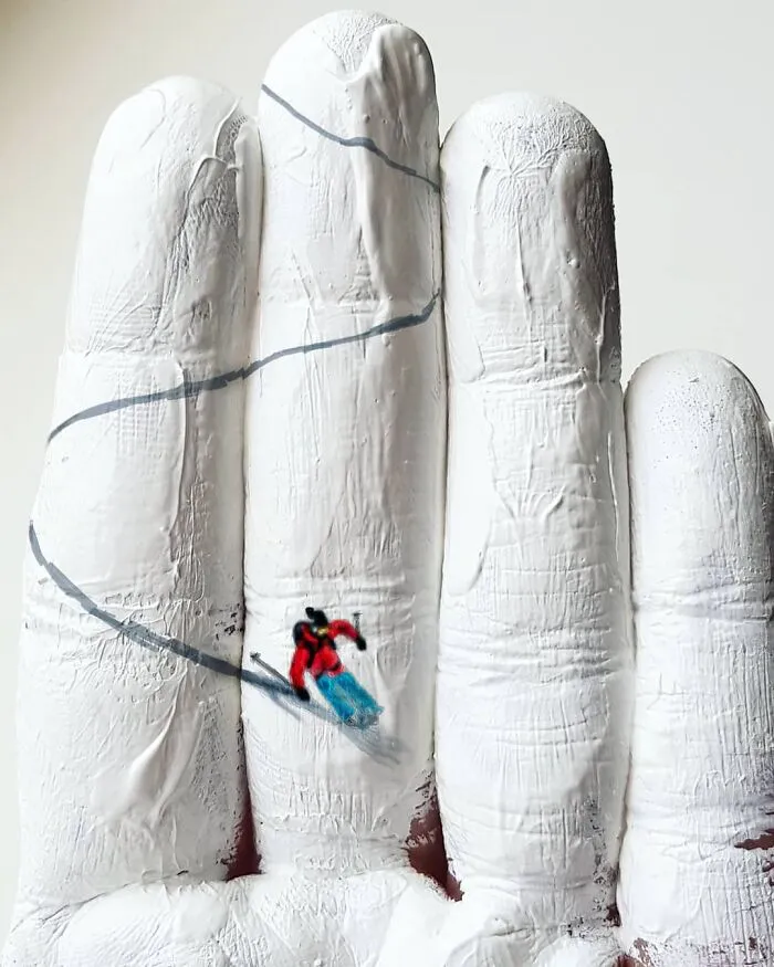 Artist Uses Her Hands As A Canvas To Show Her Hidden Worlds (39 Pics)