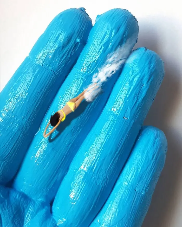 Artist Uses Her Hands As A Canvas To Show Her Hidden Worlds (39 Pics)