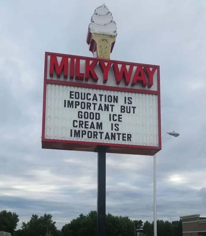 This Ice Cream Shop Is Winning The Funny Sign Game (21 Pics)