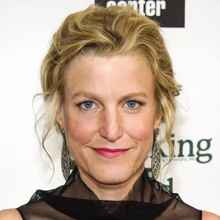 Woody Harrelson +  Anna Gunn