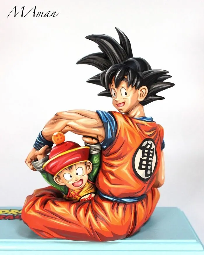 Artist Transforms Generic Anime Figurines And They Look Like They Escaped A Manga (43 Pics)