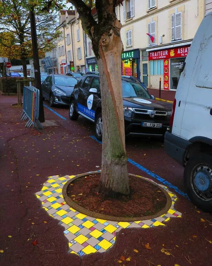 Artist Mends Cracked Sidewalks, Potholes And Buildings Using Vibrant Mosaics, And Here Are His Best 30 Works