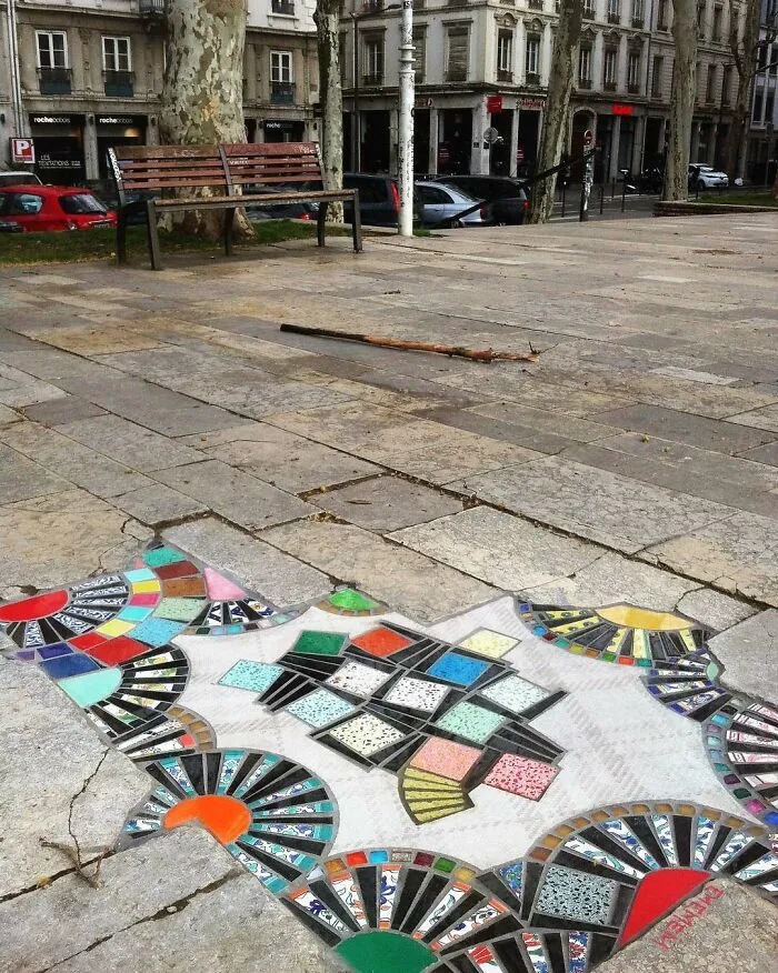 Artist Mends Cracked Sidewalks, Potholes And Buildings Using Vibrant Mosaics, And Here Are His Best 30 Works
