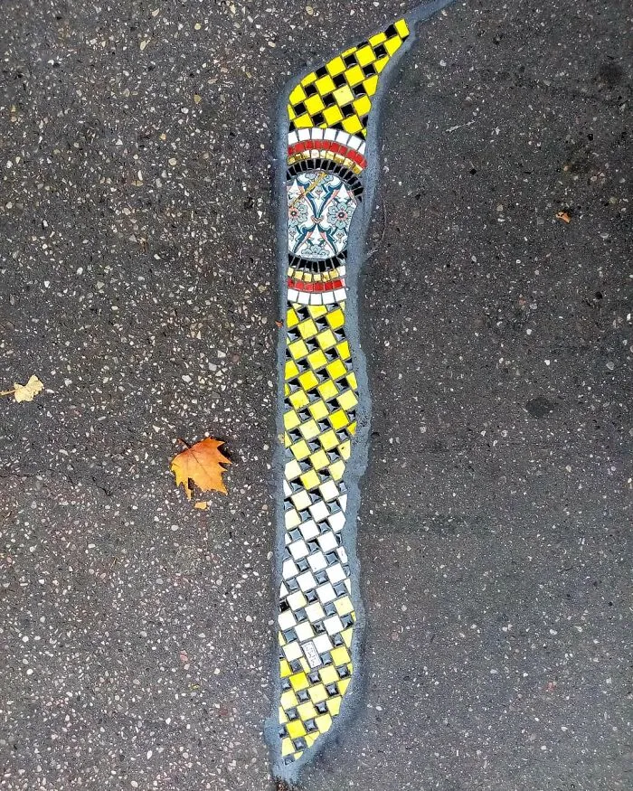 Artist Mends Cracked Sidewalks, Potholes And Buildings Using Vibrant Mosaics, And Here Are His Best 30 Works