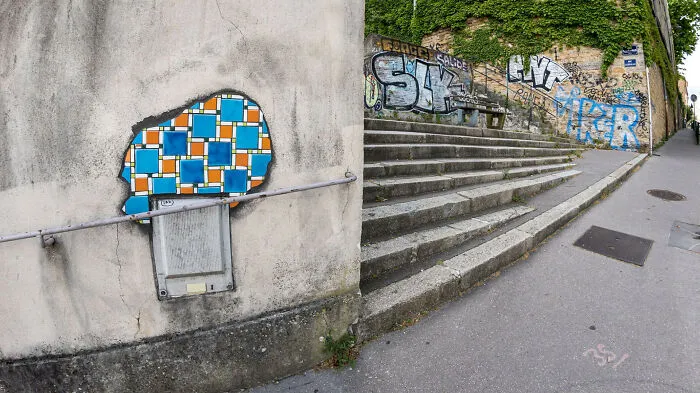 Artist Mends Cracked Sidewalks, Potholes And Buildings Using Vibrant Mosaics, And Here Are His Best 30 Works