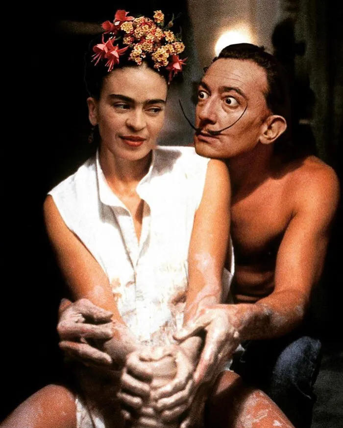 Lo que ocurre cuando combinas cuadros famosos y cultura pop: Este artista crea 40 collages como respuesta