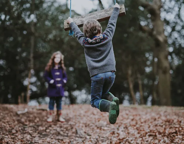 30 People Share Stories Of How Their "Crazy Neighbor" Earned That Name