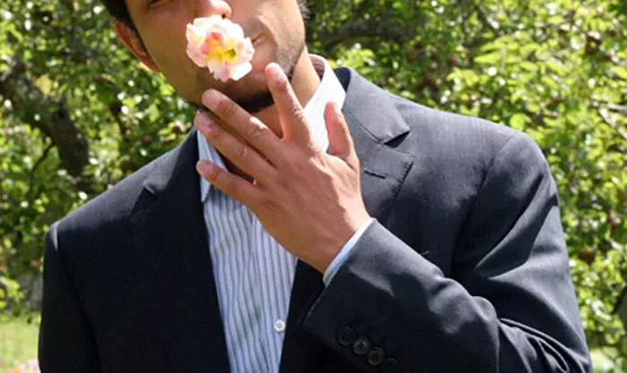 30 People Share Stories Of How Their "Crazy Neighbor" Earned That Name