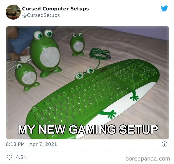 30 Times People Had Such Terrible Computer Setups, They Could Only Be Described As 'Cursed', As Shared By This Twitter Account