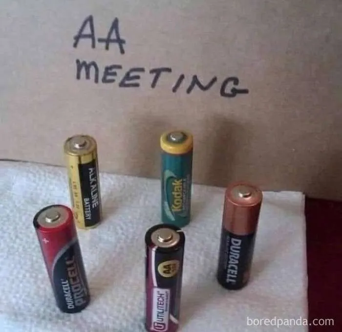 40 'Literal Memes' That Are Straight To The Point But Still Hilarious