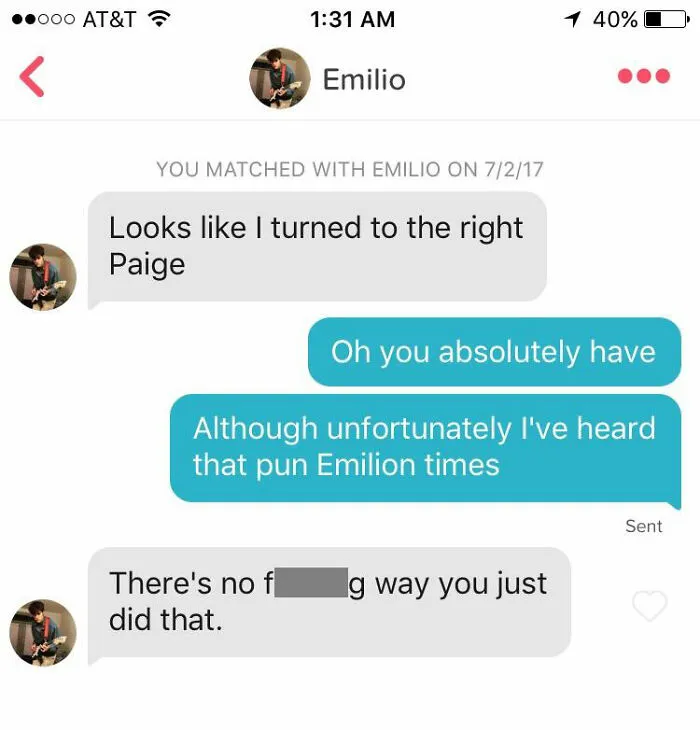 Tinder chat screenshot of people rhyming name with a pun 
