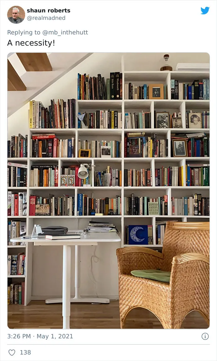 21 People Responded By Showing Their Home Libraries When A Twitter User Shared She Just Finished Hers