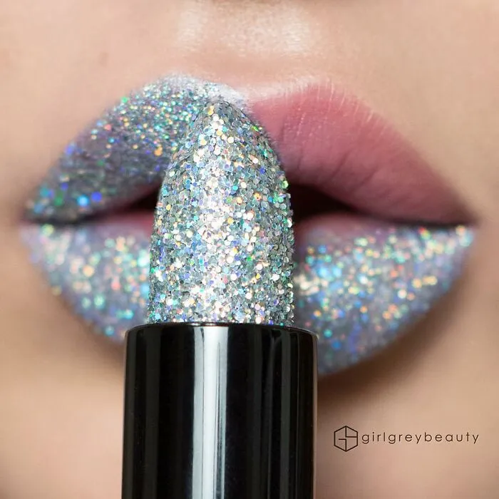 La maquilladora Andrea Reed convierte sus labios en obras de arte y estos son los 40 diseños más deslumbrantes