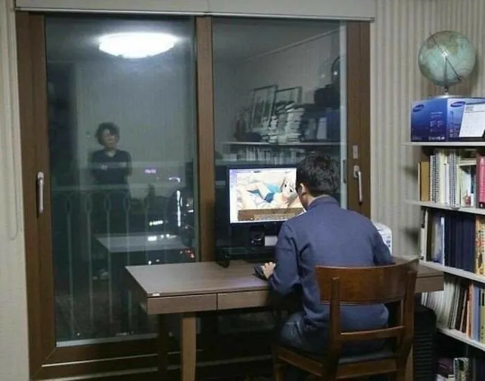 45 People Who Kept Their Cool In A Rather Unusual Situation