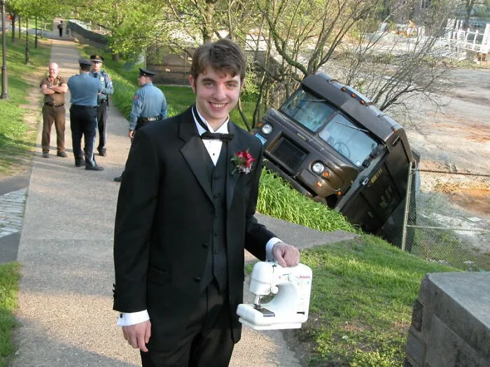 45 People Who Kept Their Cool In A Rather Unusual Situation